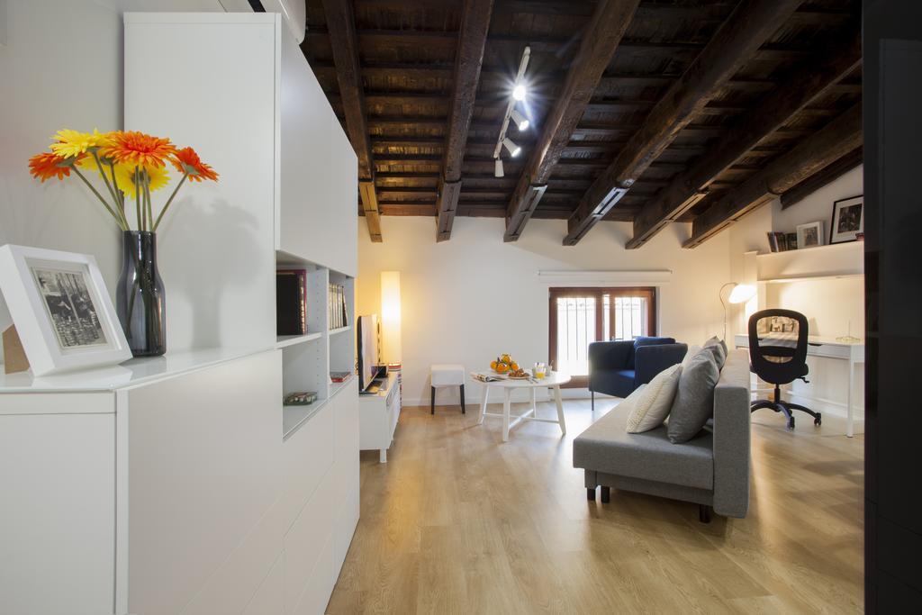 Singularstays San Vicente فالنسيا الغرفة الصورة